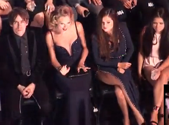 Taylor Swift, Selena Gomez, VMAs Taylor Swift, Selena Gomez, VMAs